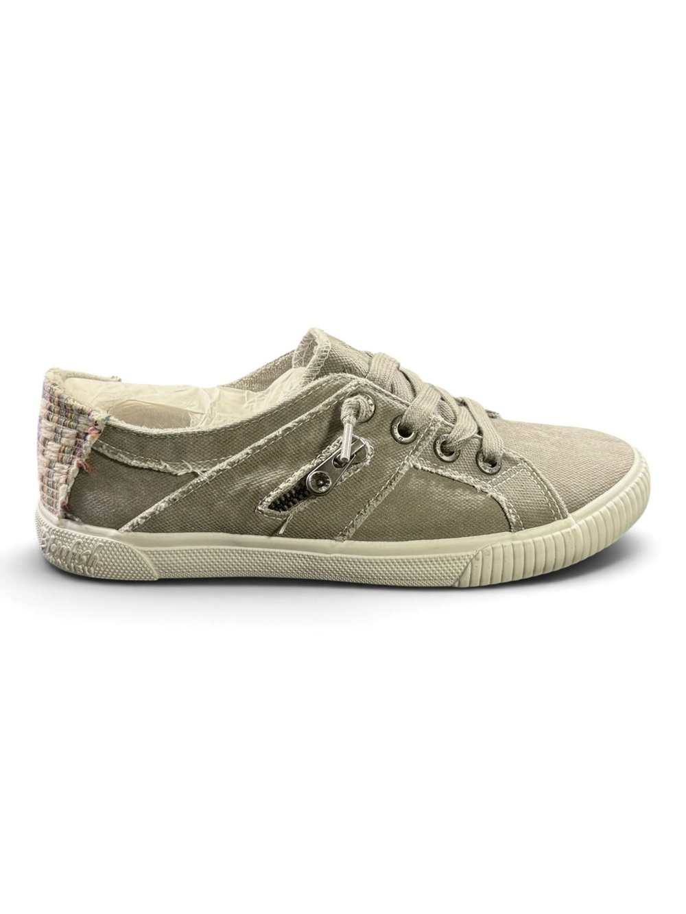 Women’s Neutral Canvas Lace-Up Sneakers